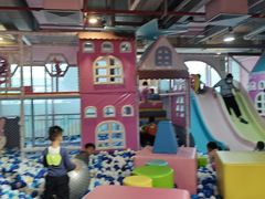 -星舰梦航(广百广场荔胜店)