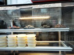 面包甜点陈列柜-品腐记·豆腐王朝(老门东总店)