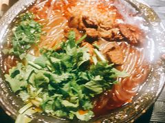 -何师烧烤·香辣蟹·川菜·30年老品牌(太古里旗舰店)
