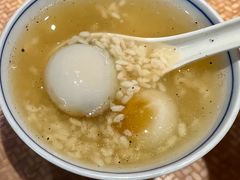 老红糖醪糟炖黑芝麻汤圆-眉州小吃(魏公村店)