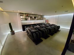 -AYO SALON