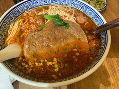 辣肉面-沪西老弄堂面馆(定西路店)