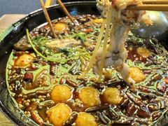 -鸿顺老铁锅美蛙鱼府(解放碑店)