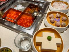 -海底捞火锅鲜切牛肉主题店(长寿路店)