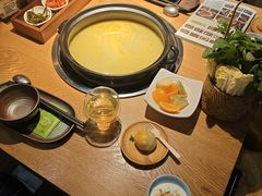 -一朵菌·野生菌探索家火锅(南亚店)