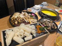 -一朵菌·野生菌探索家火锅(南亚店)