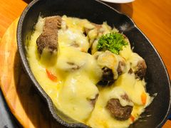 芝士焗牛肉丸-秀儿家の小确幸花园西餐厅