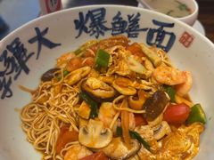 -李犟大爆鳝面·手工蟹黄包(湖滨西湖店)