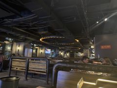 -麦凯伦烧烤·精酿超级工厂店(金桥总店)