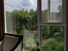 -上海怡沁园度假酒店