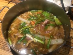 -新大咀港式茶餐厅(宝山万达店)