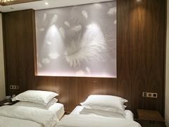 -白桦林温泉谷