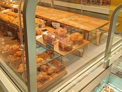 -山山家·新鲜烘焙(现代城店)