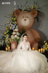 -花轿喜屋婚礼策划