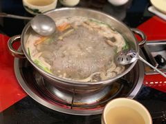 -老石黑山羊毛驴肉火锅(金凯广场店)
