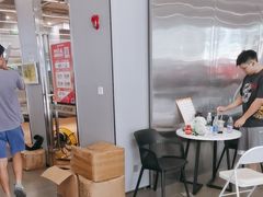 -乐刻健身(龙华红山6979店)