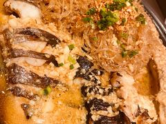 油爆蒜蓉粉丝烤鱼-鱼酷活鱼烤鱼(静安大融城店)