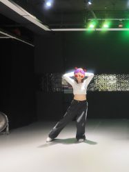 -WITCH （舞季）舞蹈工作室