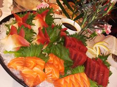 -翡翠小城·海鲜豆捞·广式点心(老佛爷店)