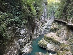 -蝶舞清江·恩施地心谷景区