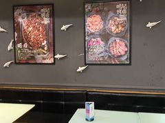 大堂-鸣记脆皮烤鱼(岐山路店)