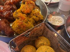 -BHC炸鸡(明洞总店)