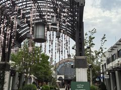 -比斯特上海购物村精品奥特莱斯