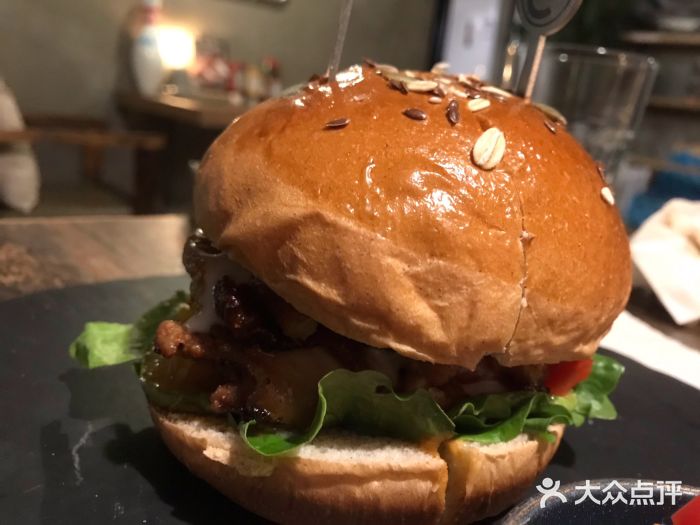 HIGH FIVE哈福手工汉堡(桂林路店)图片