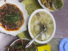 -洪霞餐馆