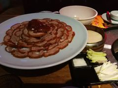 -三人行骨头王火锅(长寿店)