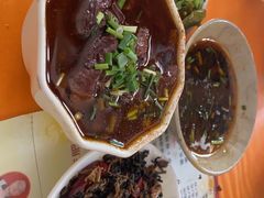 -周肥肠(江油总店)
