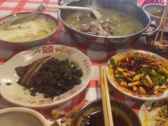 -老方桌烂蹄花川菜馆(九龙坡店)