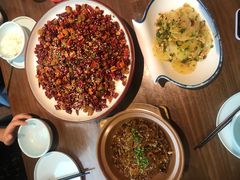 -有红鸡毛店·川菜(建设路店)