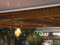 -八府香鸭·啫啫煲(华山路店)