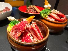 -山川小町·极番烧肉(新地假日广场店)