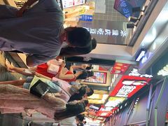 -八一路好吃街(雨田商务大厦店)