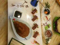 -大鸭梨烤鸭店(金顶街店)