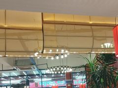 -刘姐啤酒鱼民族演艺餐厅(西街总店)