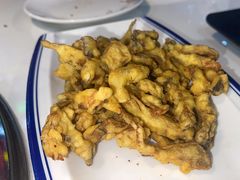 -哈尔滨烧烤·山河村铁锅炖(交大店)