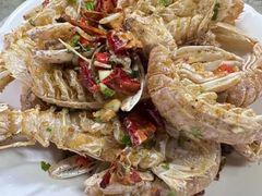 -四川小胡子海鲜(丁村万人海鲜广场店)