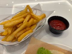 -必胜客(砂之船中东奥莱店)
