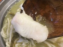 -周鱼小馆石锅酸菜鱼(活力汇店)