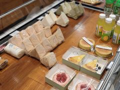 -莉莲蛋挞(大华悦沢书店)