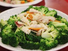 西兰花炒花枝片-食为先(广园店)