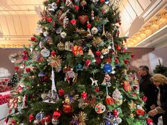 -乐蓬马歇百货公司(Rive Gauche)