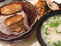 -万红路羊汤烧饼店(将台路店)