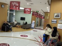 -雅悦齿科(顾村公园店)