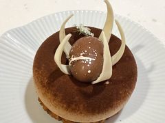 -潮一不贰·法式甜品·生日蛋糕·西式简餐(外滩店)