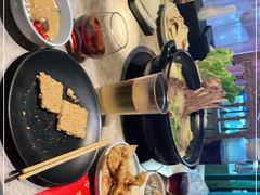 -沪小胖小龙虾(淮海中路旗舰店)