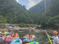-安吉龙王山峡谷漂流